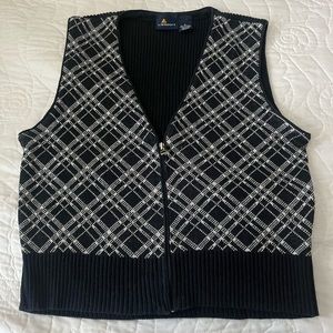 Liz Claiborne Sweater Vest